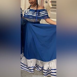 El Salvador tradicional dress